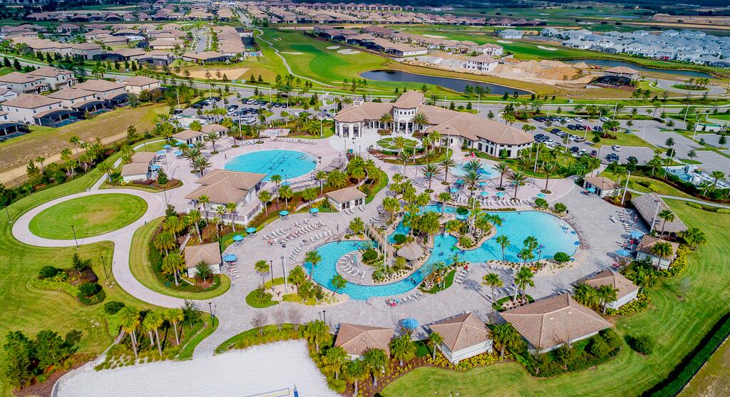 (DA1585) Champions Gate Home 6/5 Private Pool & Jaccuzi, Free Waterpark - thumb 2