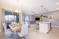 FP4993 Storey Lake Home 4/3 Private Pool  Free Waterpark Accommodation Rooms