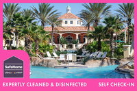 NEW 3 Bed Regal Palms Home Accommodation Rooms