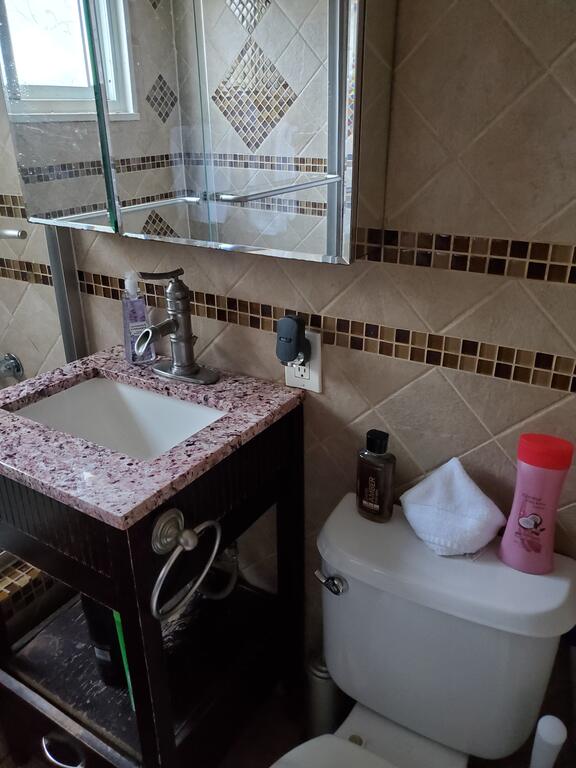 .7Miles From MGM RESORT - thumb 3