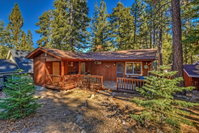 008 Bear Haven cabin Accommodation Rooms