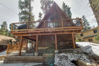 1 Bed 1 Bath Vacation home in Big Bear Accommodation Rooms