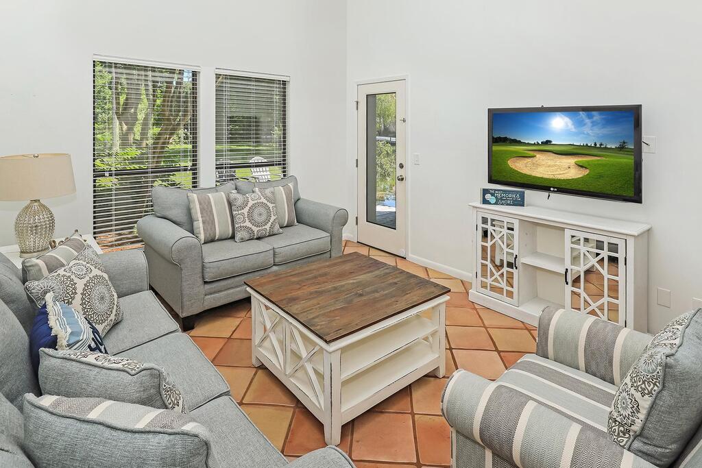 1 Wimbledon Court 2BR 2BA 6 - thumb 2