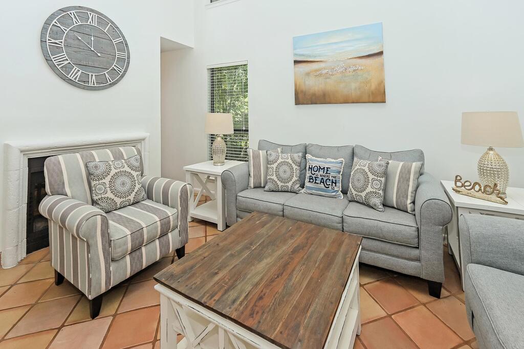 1 Wimbledon Court 2BR 2BA 6 - thumb 1