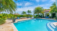 10 Bed Villa on the water Fits 22 people Accommodation Rooms