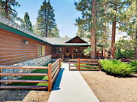102 North Teakwood Dr Home Accommodation Rooms