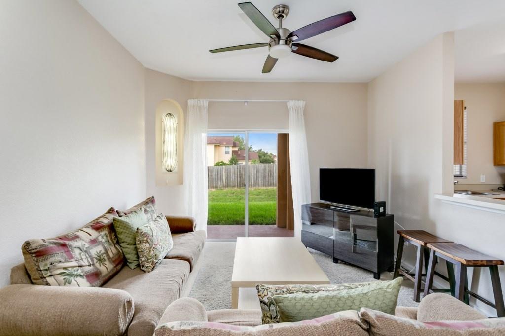 1144CALABRIA Townhouse - thumb 0