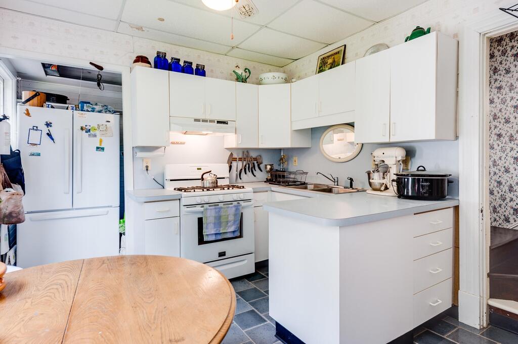 12 Hurst Home - thumb 3