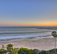 130 39th St. - 4 Bedroom Home - Accommodation Rooms