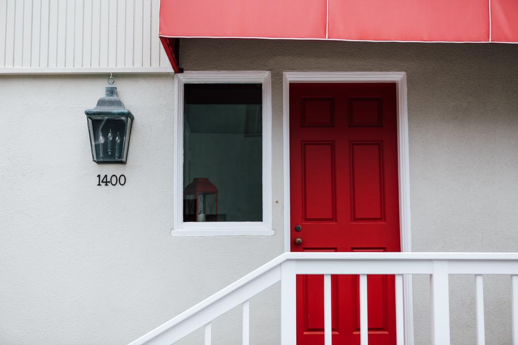 1400 South Bayfront 5 Bedroom Home - thumb 1