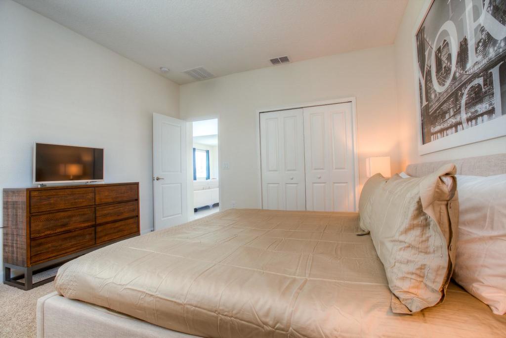 1612 Moon Valley Drive - thumb 2