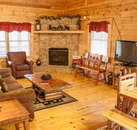 201 Southern Charm Cabin - Accommodation Rooms