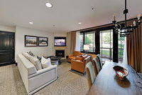 2100 Frostwood Drive Condo Accommodation Rooms