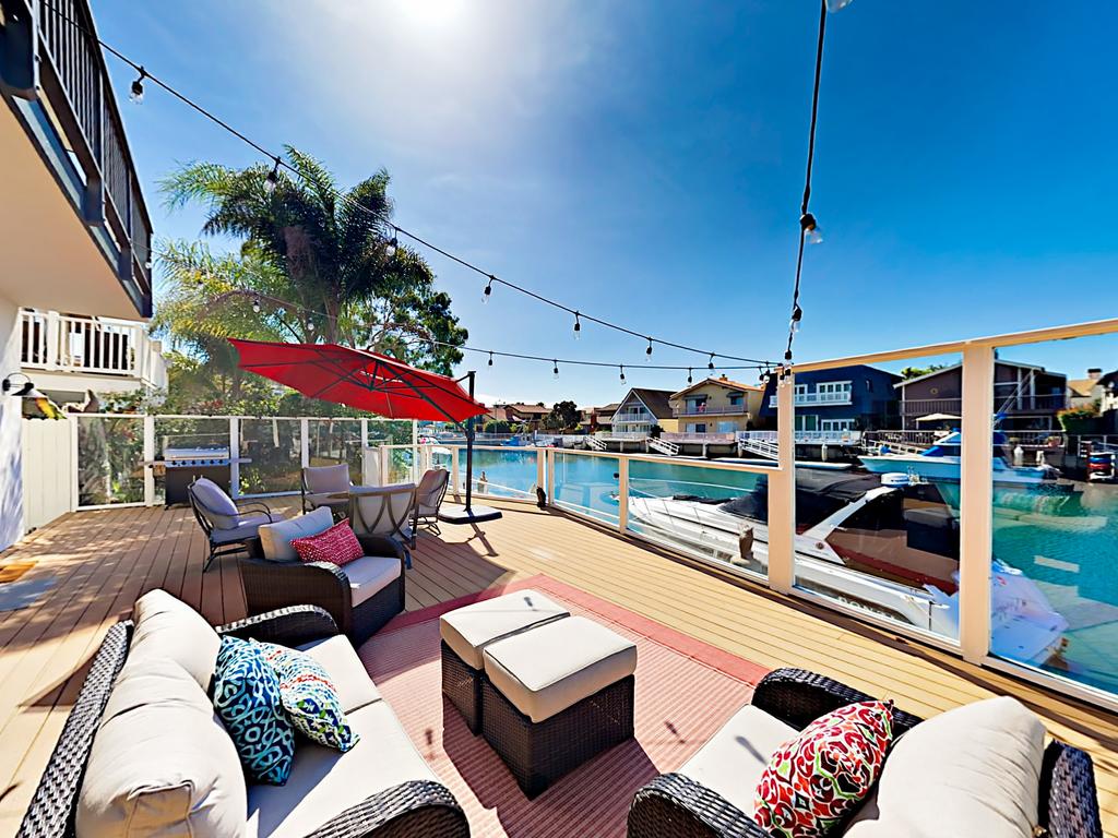 2311 Victoria Avenue Home - thumb 0