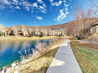 2441 Gilt Edge Circle Townhouse Accommodation Rooms