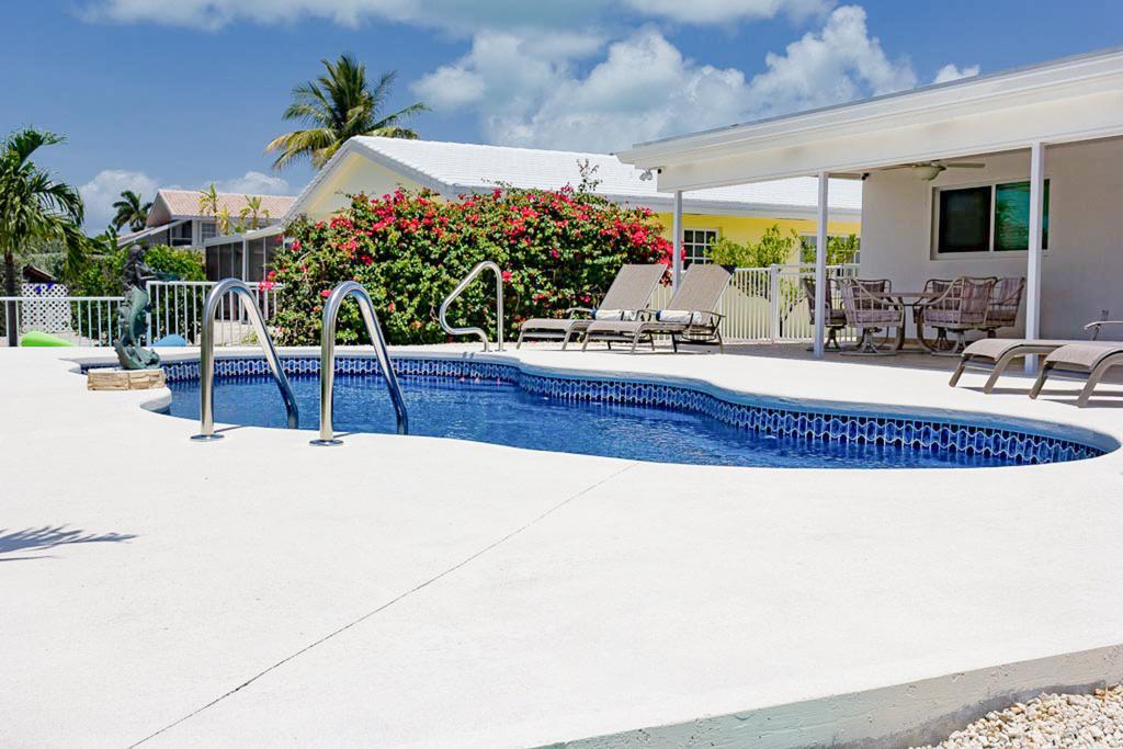 261 11th St Home - thumb 2