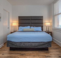 2BR at West 7th Street - Accommodation Rooms