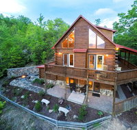 3 Bed 3 Bath Vacation home in Whittier - Accommodation Rooms