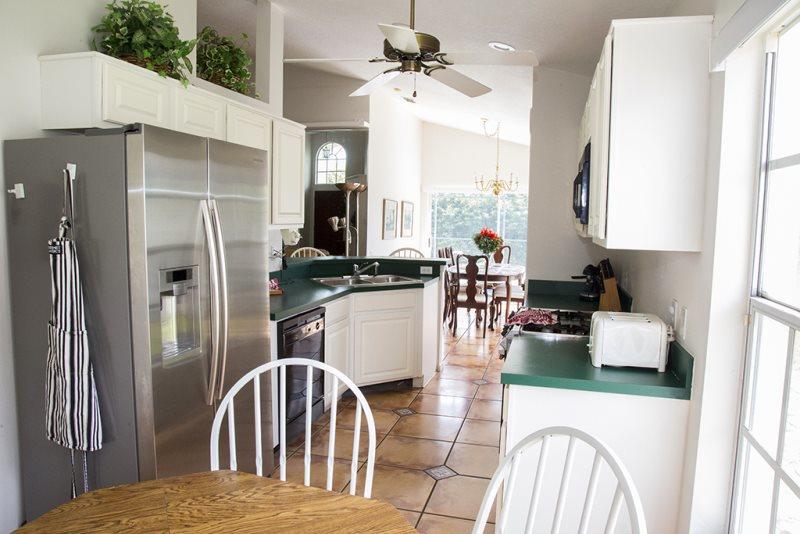 3 Bedroom 2 Bath Pool Home In An Orlando Gated Golf Resort - thumb 1