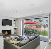 308 35th Street, Unit A (Lower) - Accommodation Rooms