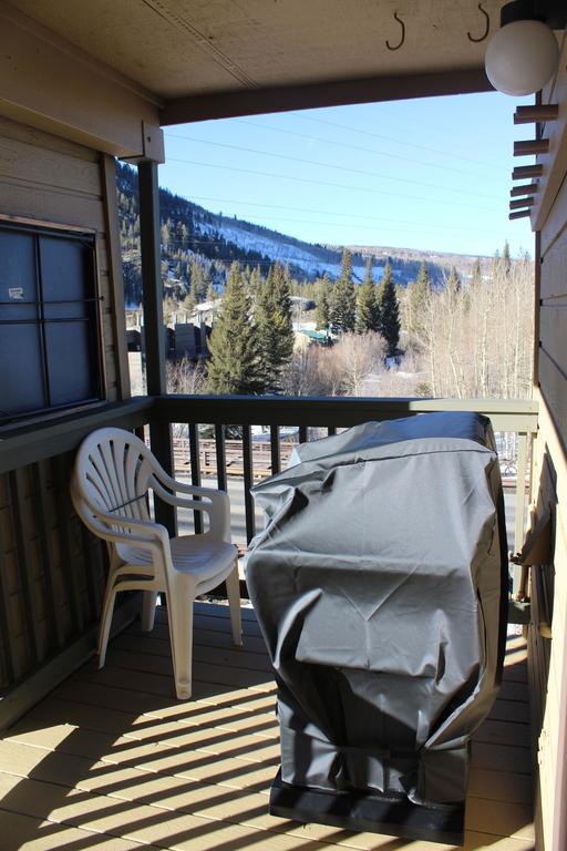 315 Woodbridge Condo - thumb 3