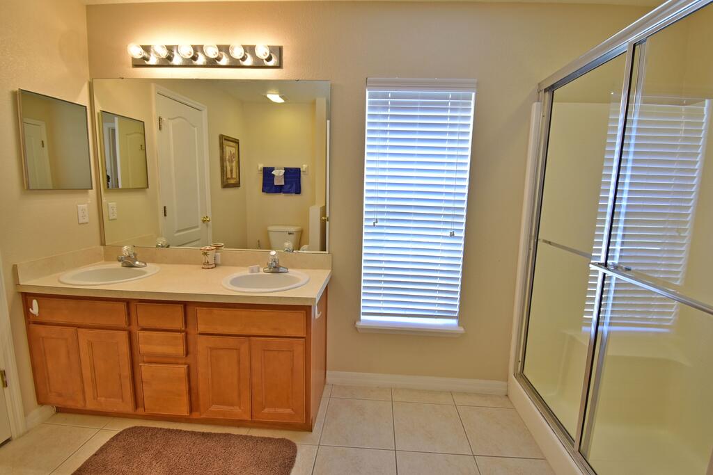 320EP-Emerald Palms (B) - thumb 1