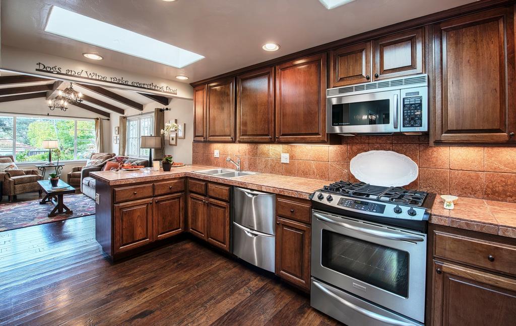 3681 Whispering Waves - thumb 1