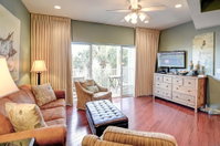 3695 Scenic Highway 98 Townhouse Unit 303 Accommodation Rooms