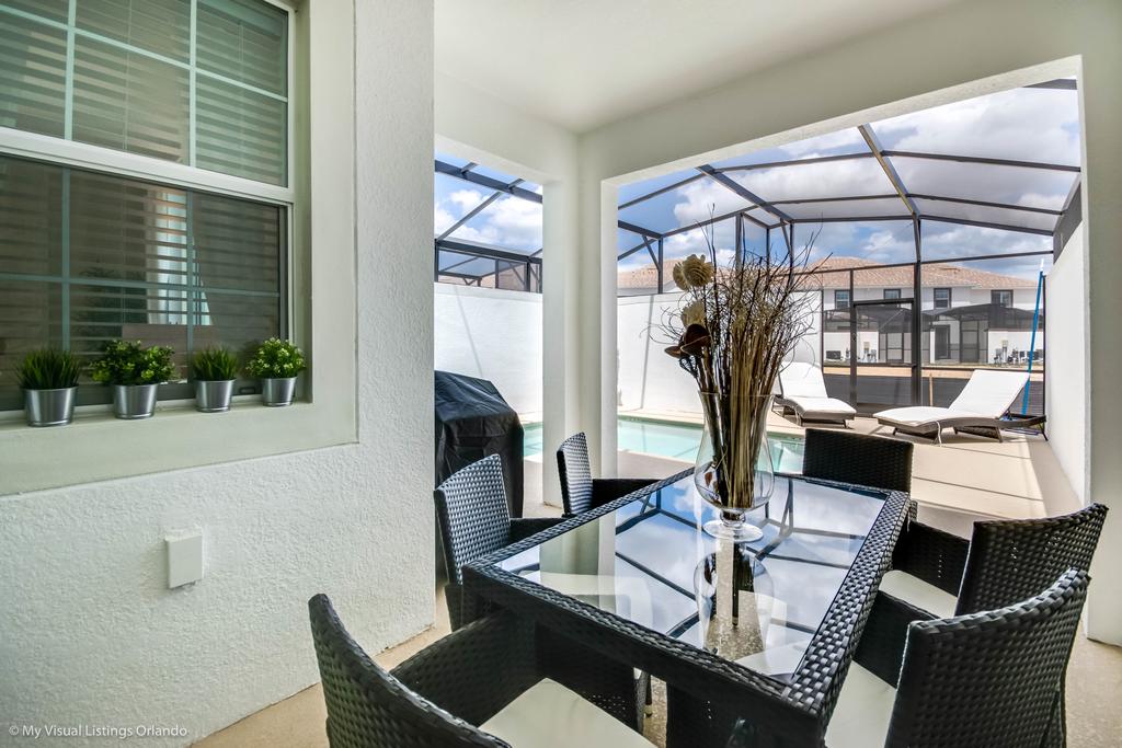 4 Bed 3 Bath Villa Only Minutes To Disney - thumb 2