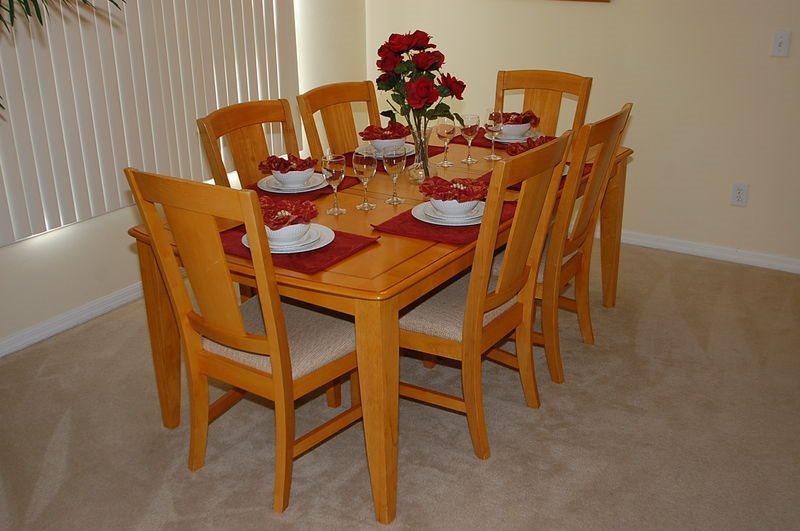 4 Bedroom 3 Bath Pool Home With Disney Themed Bedroom - thumb 3