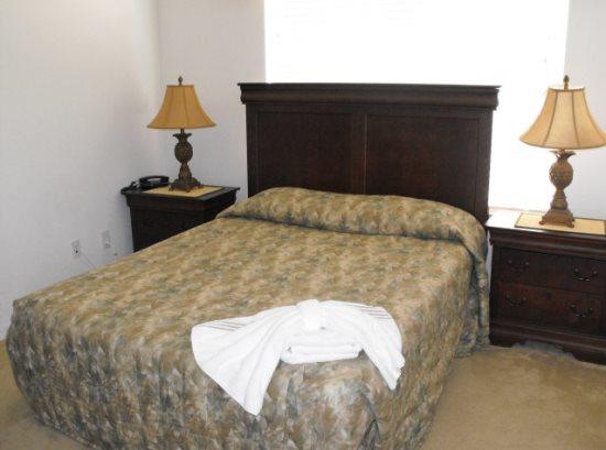 4 Bedroom Florida Vacation Home With Pool, Spa And Games Room - thumb 3