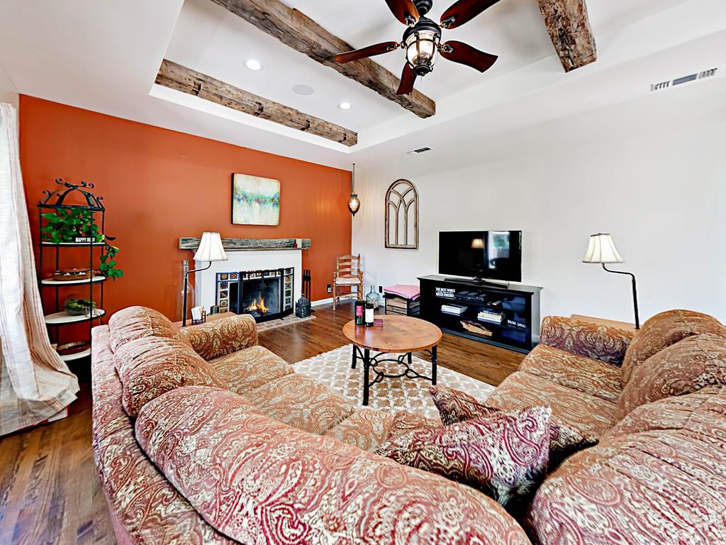 434 Vine Street House - thumb 0