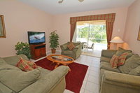 5 Bedroom 3 Bath Pool Home in Gated Community Near The Parks Accommodation Rooms