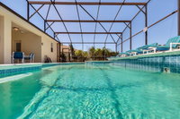 5 Bedroom Executive On Snap Dragon-Prime Location Accommodation Rooms