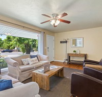 5 Bedroom Perfect Location to see the City and Ski Resorts - Accommodation Rooms