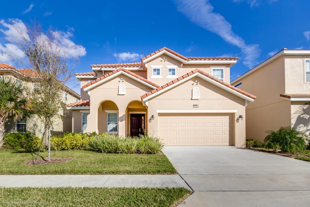 5244OA Luxury 6 Bedroom 4.Bath Home With Spa - thumb 0