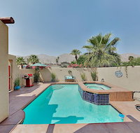 53140 Avenida Vallejo Home - Accommodation Rooms