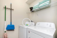 5541 Misty Oak Circle Accommodation Rooms