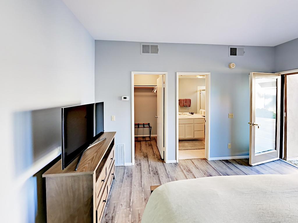 56120 Riviera House - thumb 1