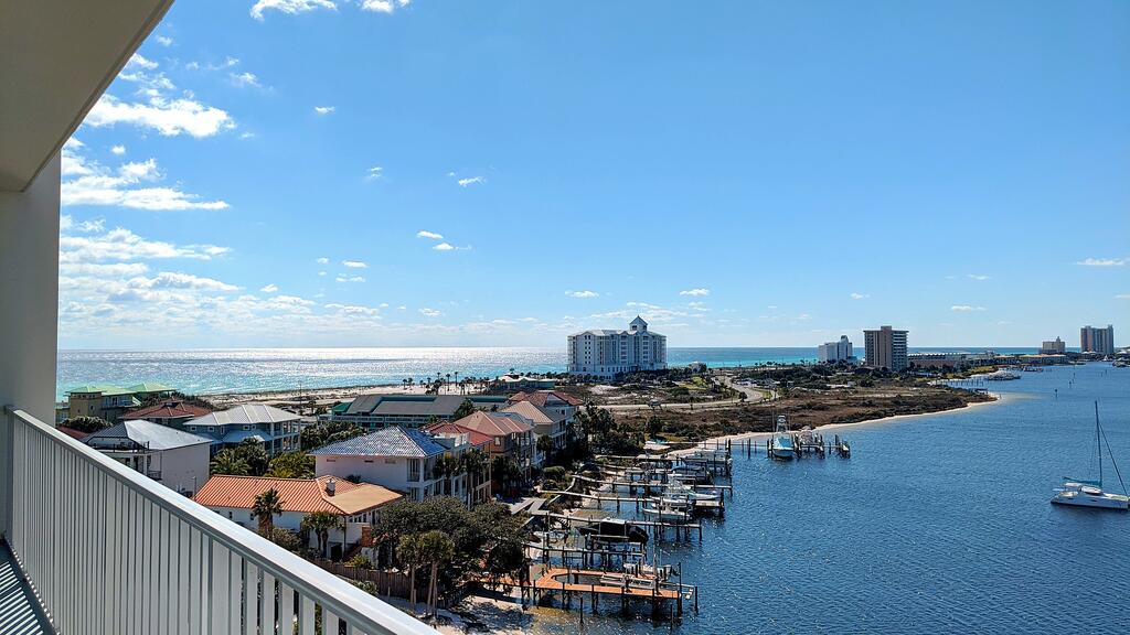 8D South Harbour - thumb 3
