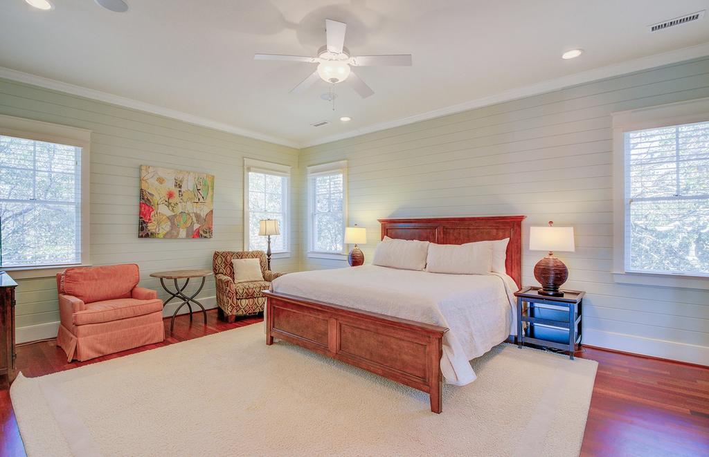 913 Carolina Boulevard - thumb 1