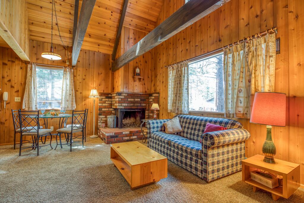 Aeroplane Hide-A-Way - thumb 1