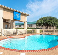 Americas Best Value Inn  Suites Fort Worth South - Accommodation Rooms
