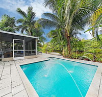 Beach Haven w/ Waterfront Saltwater Pool & Dock home - Accommodation Rooms