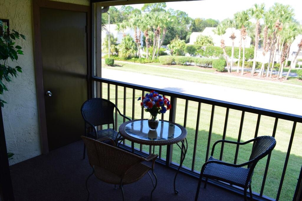 BEAUTIFUL 2 BEDROOM 2 BATH CONDOMINIUM - thumb 0