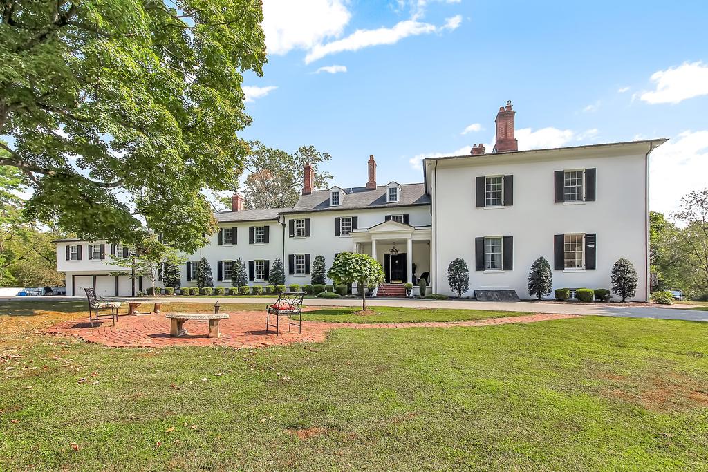 Beautiful Private Summerfield Estate Awaits Your Stay! Residence - thumb 0