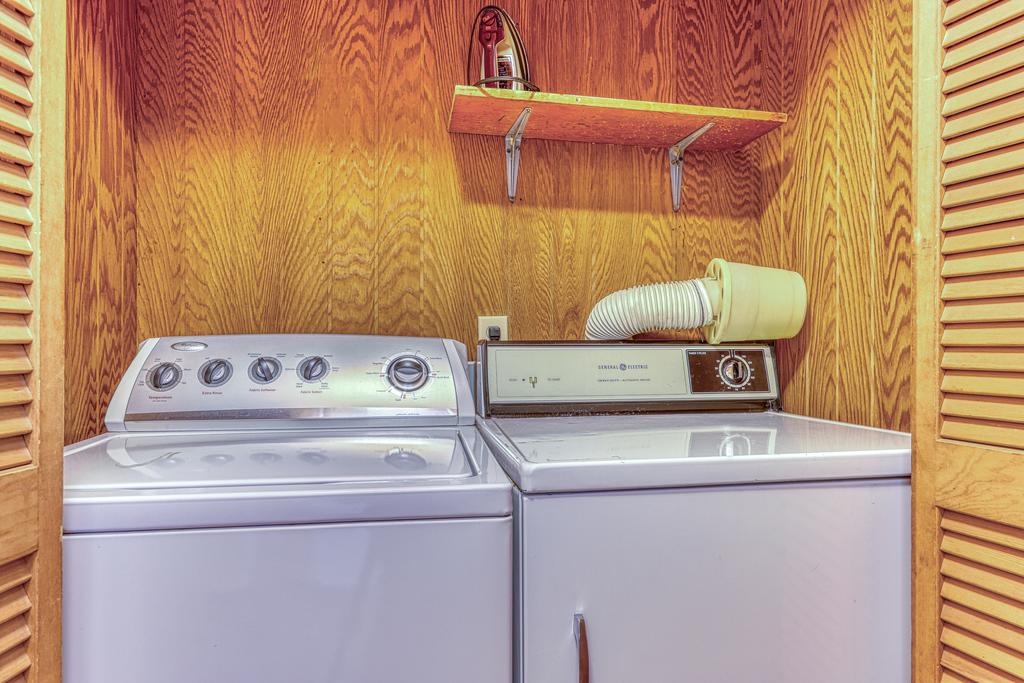 Bee Branch 44 - thumb 3