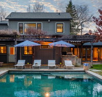 Benjamins - Cypress - Accommodation Rooms