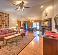 Boone Cabin on Private Lot with Deck & Mtn Views! - Accommodation Rooms