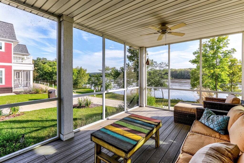 Bow-Wow On The River #5 - thumb 3